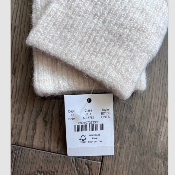J.Crew Ribbed Tech Touch Gloves NWT Merino Wool Alpaca Blend Ivory Winter Warm - Picture 3 of 6